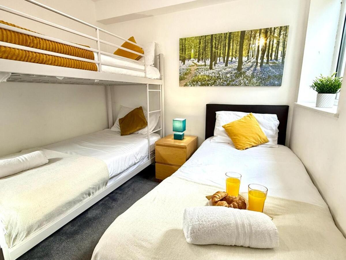 Walnut Luxurious 2-Bedroom With Ensuite - Parking, Netflix, Wifi - Close To Oxford, Bicester & Blenheim Palace Kidlington Buitenkant foto
